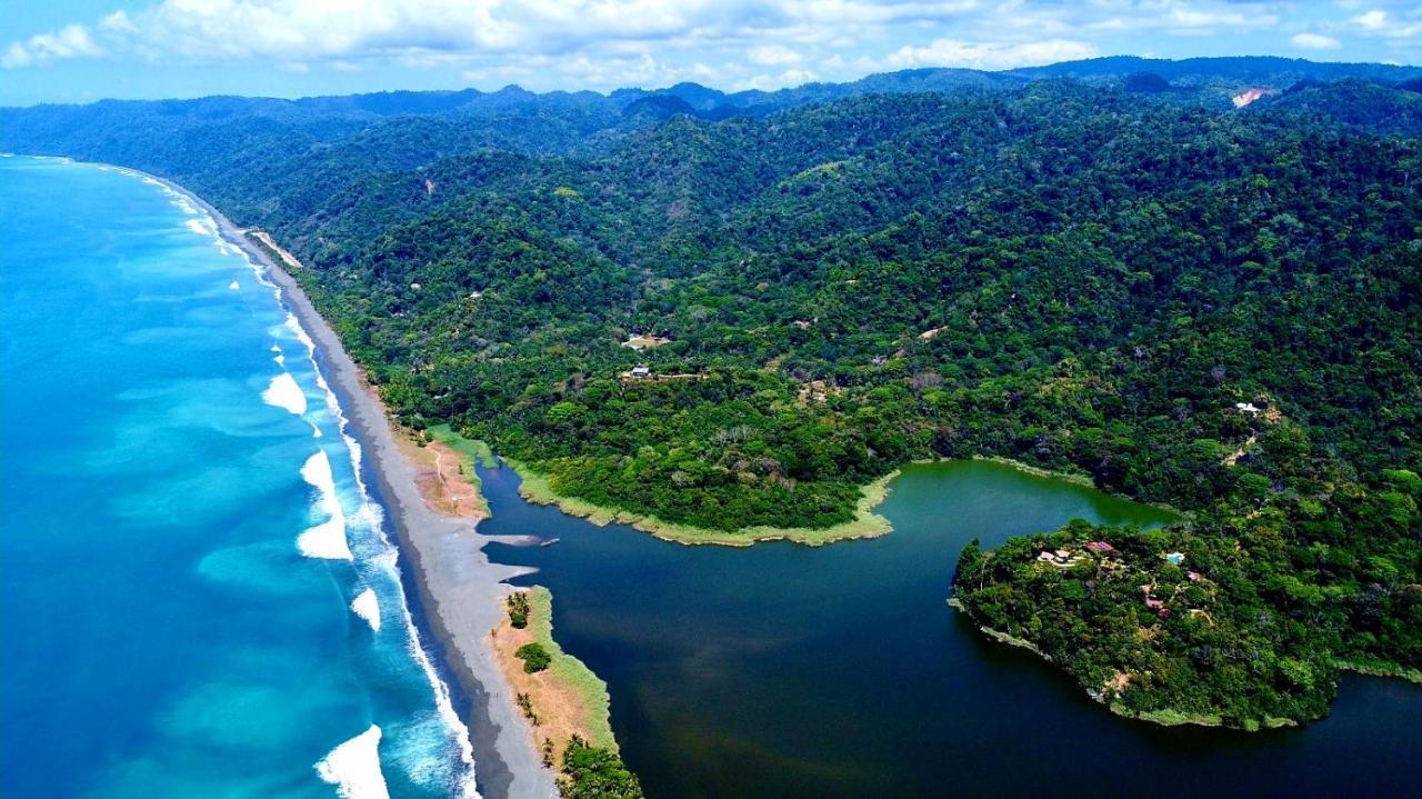 Lagunavista Villas Carate Eksteriør bilde