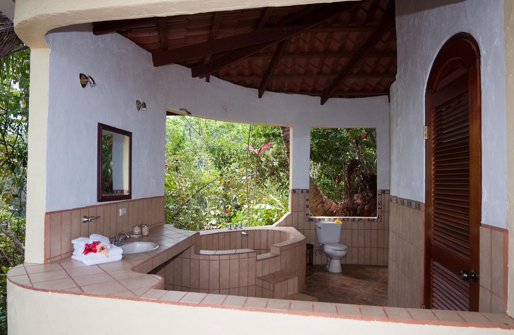 Lagunavista Villas Carate Eksteriør bilde
