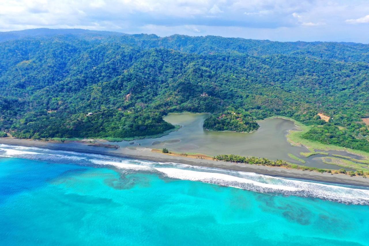Lagunavista Villas Carate Eksteriør bilde